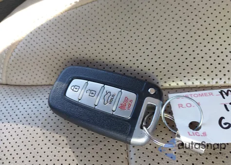 2012 Hyundai Genesis 3.8 из США, поврежденный, VIN KMHGC4DD9CU178413